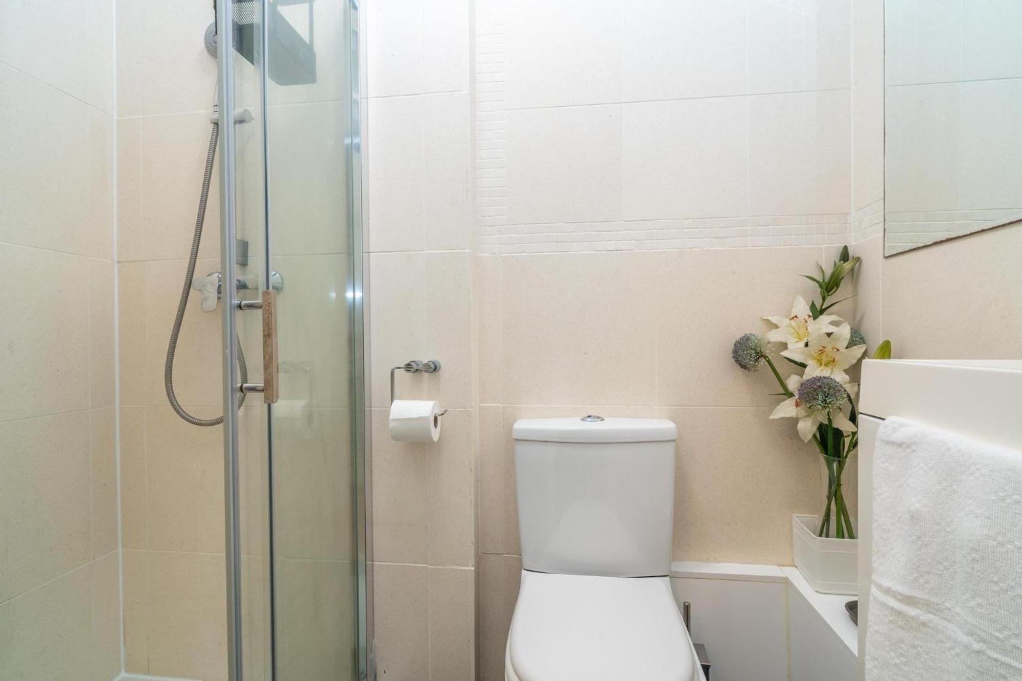 Apartament Location! 2 Bed/2Bath - Pro Host Londyn Zewnętrze zdjęcie