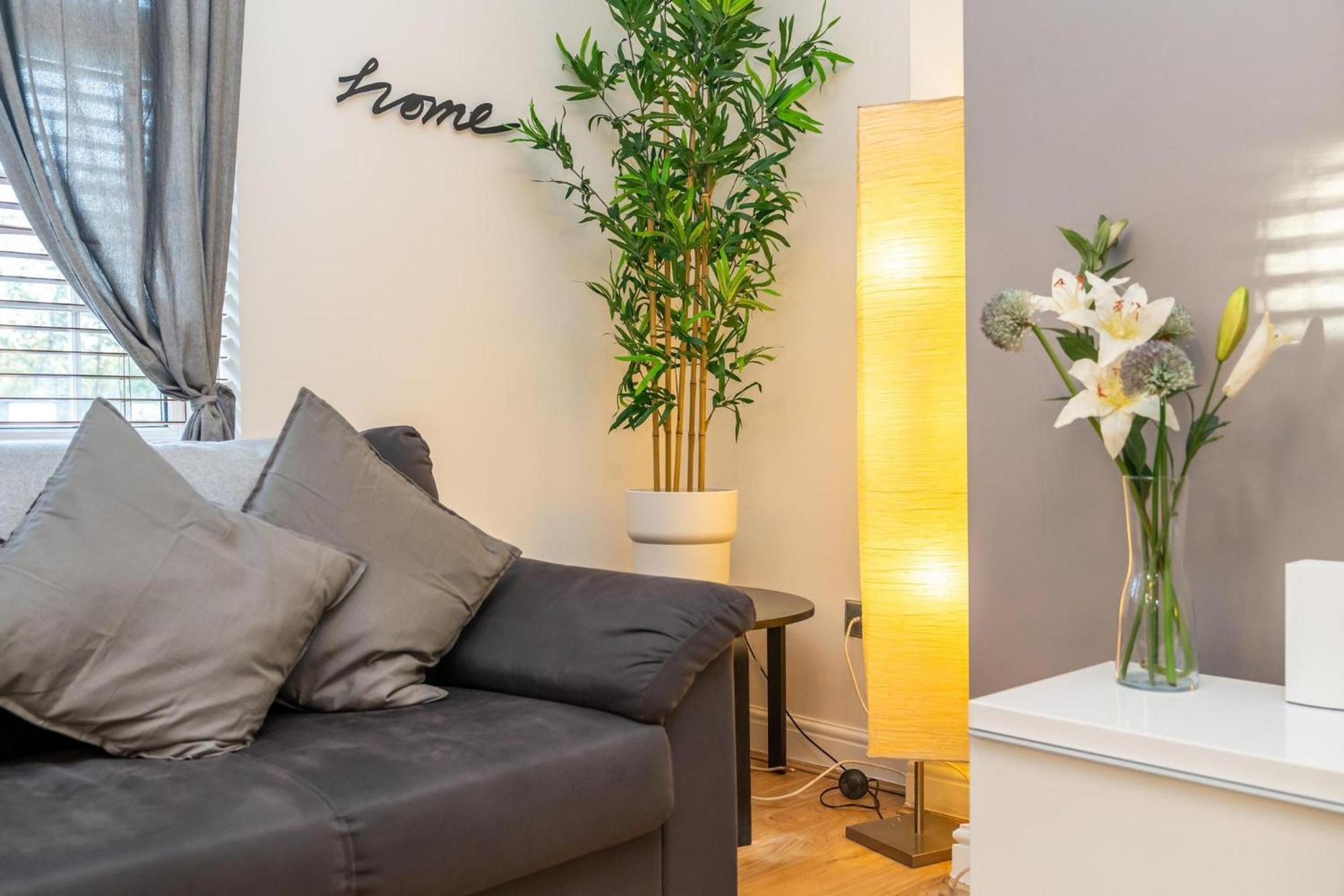 Apartament Location! 2 Bed/2Bath - Pro Host Londyn Zewnętrze zdjęcie