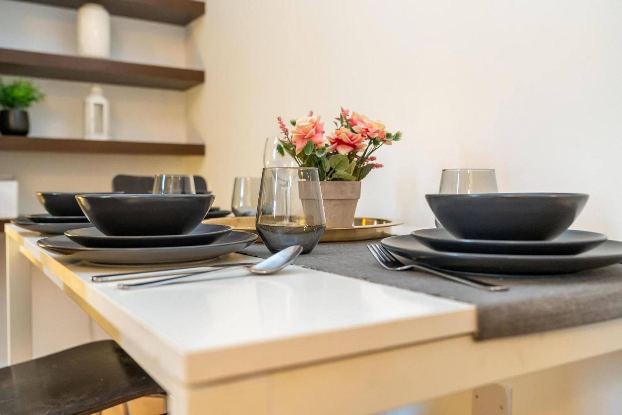 Apartament Location! 2 Bed/2Bath - Pro Host Londyn Zewnętrze zdjęcie